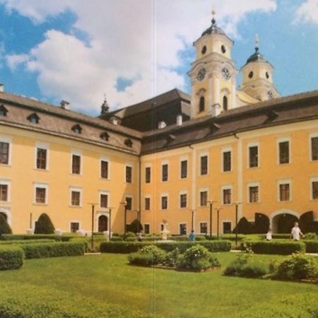 Wohnung Schloss Mondsee Exterior foto